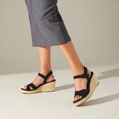 Round-Toe Wedge Sandals (Sally Pro)