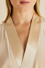 Queenie Caramel Robe in Silk Crêpe de Chine