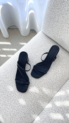 Yazmin Heel - Black