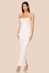 Noemie Maxi