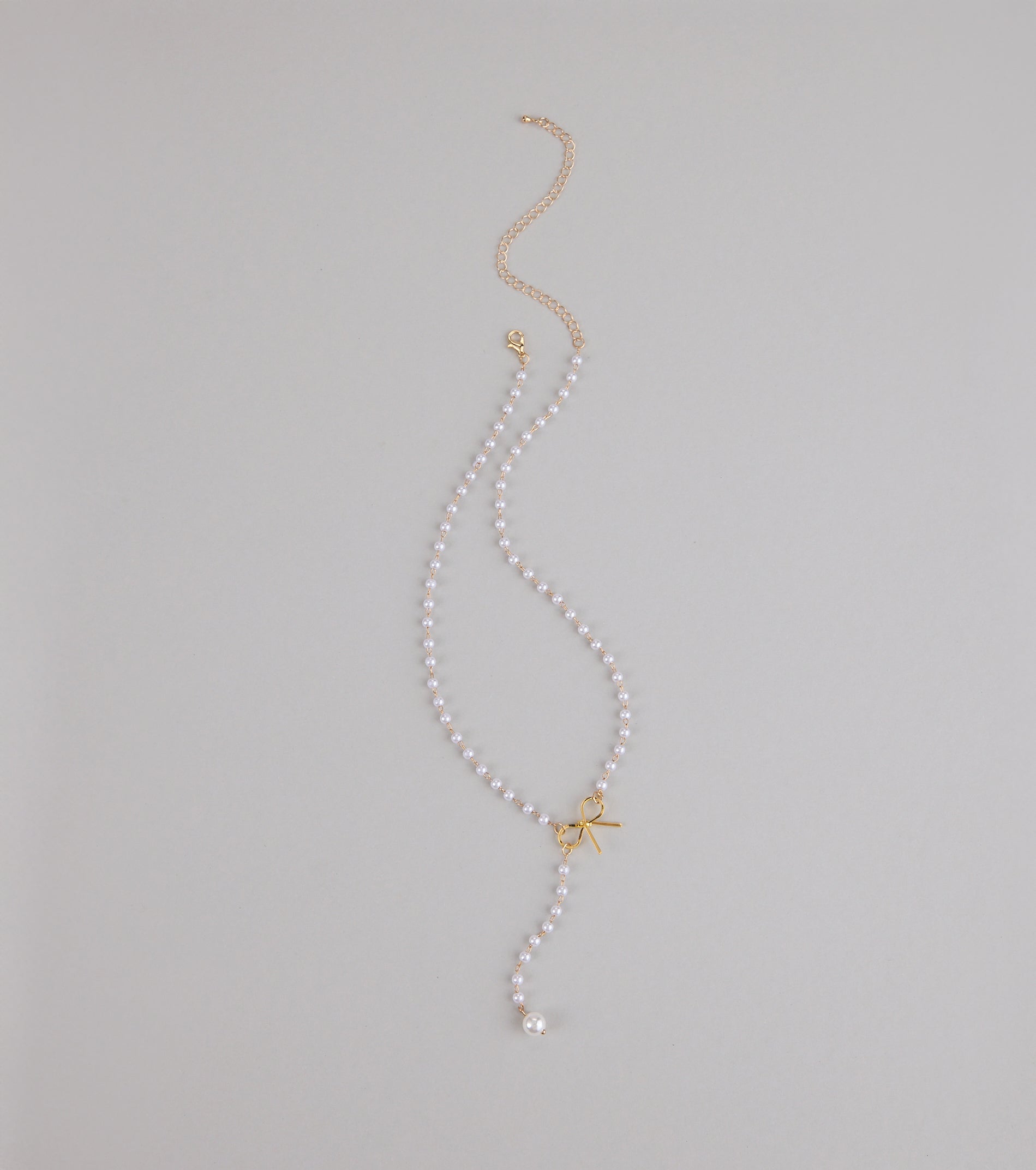 Pretty Please Bow and Pearl Necklace