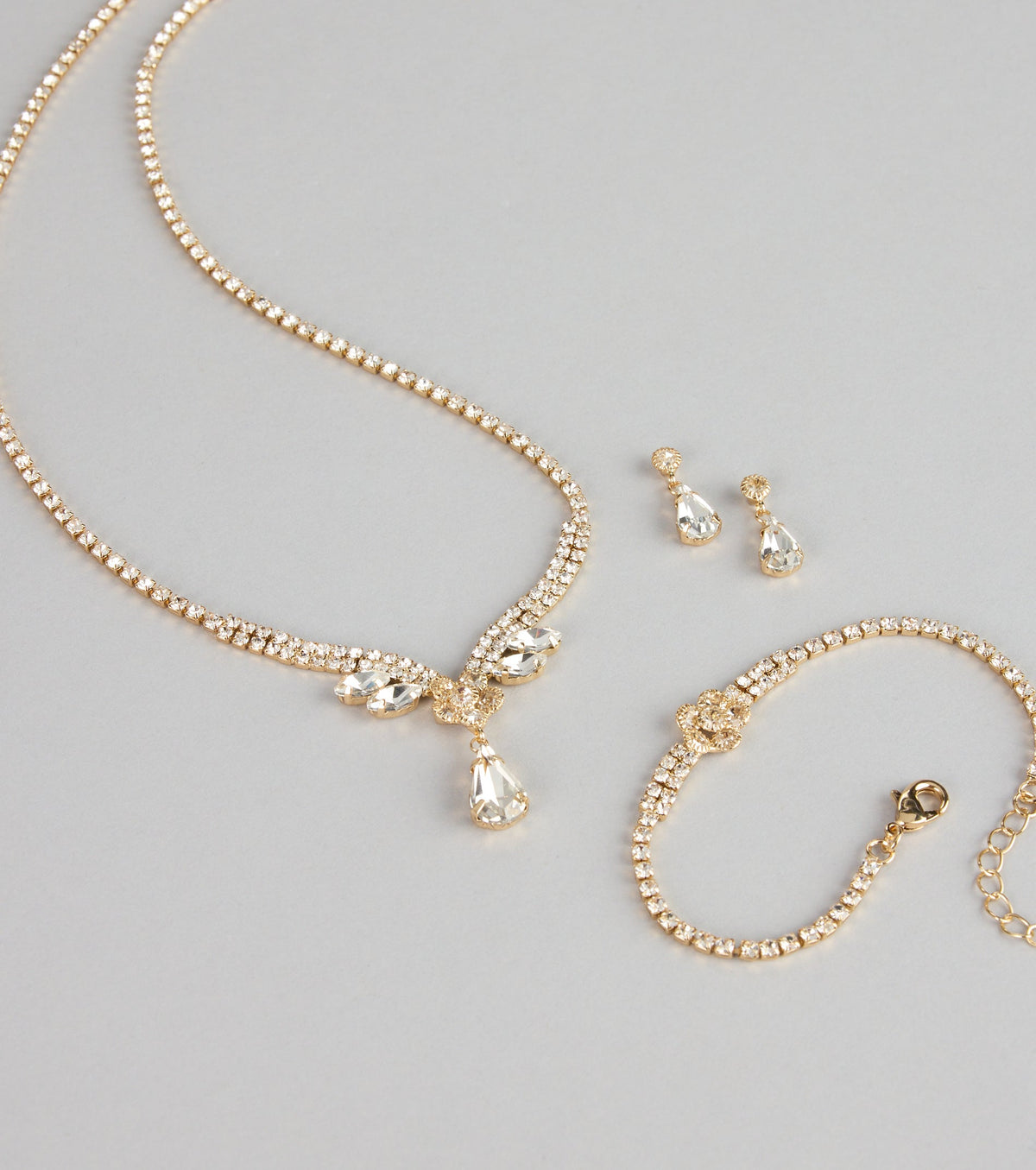 Glimmer Grace Jewelry Set