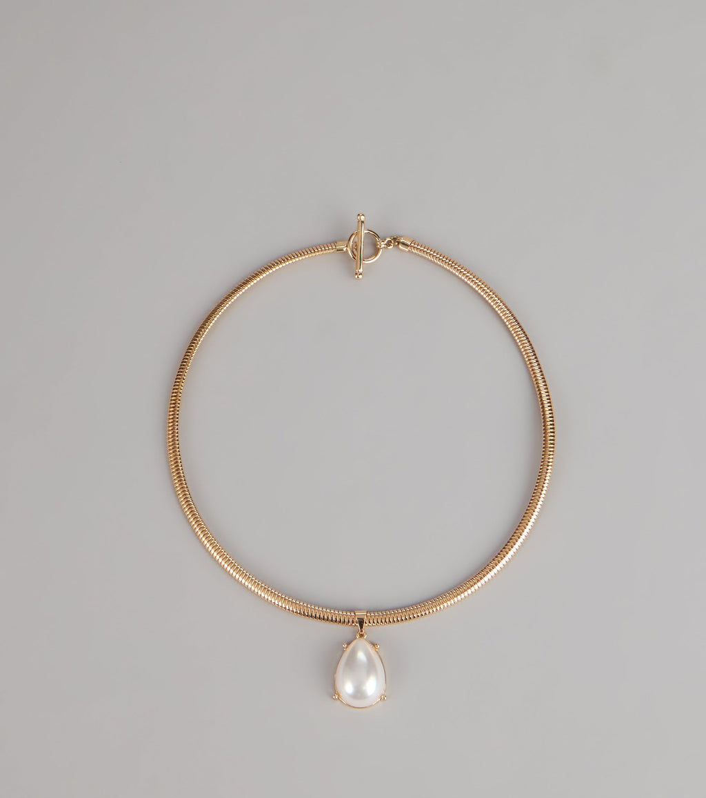 Soft Focus Pearl Collar Necklace