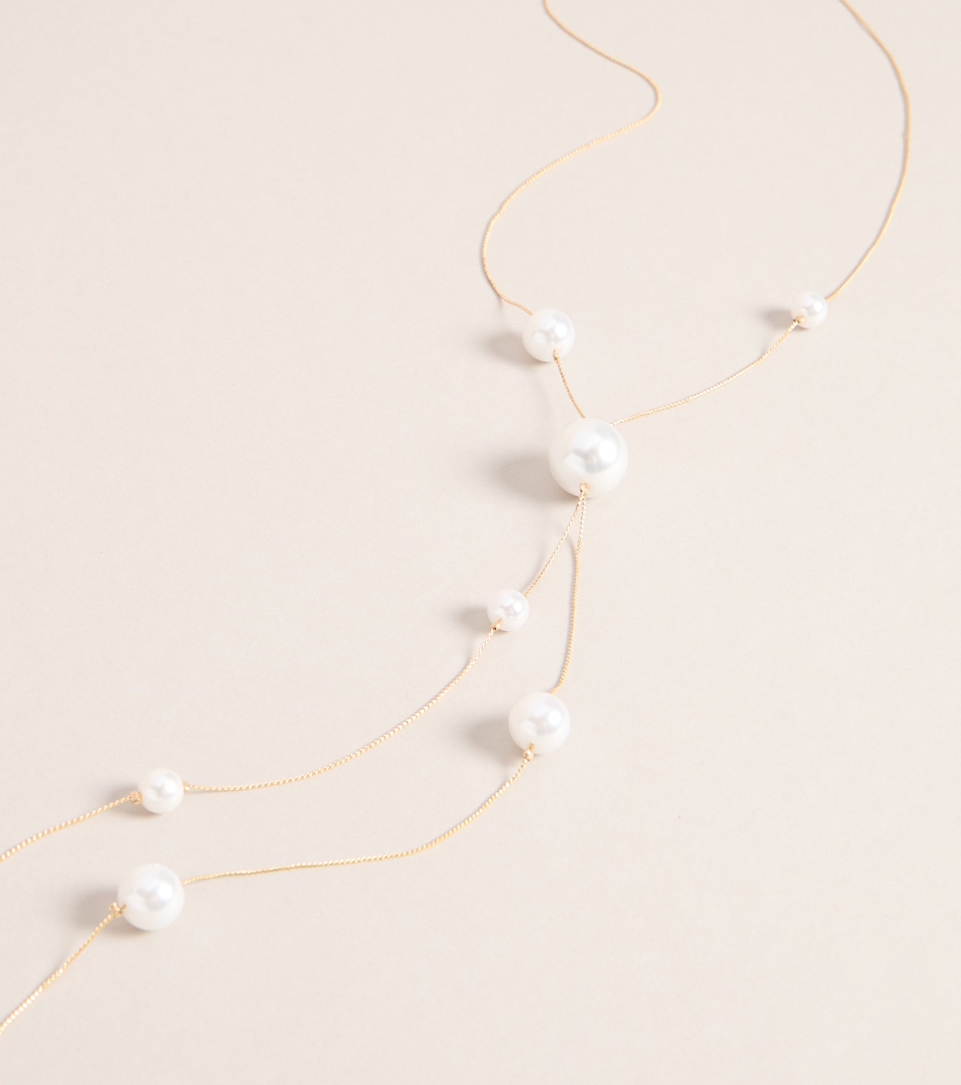 Refined Glow Pearl Lariat Necklace