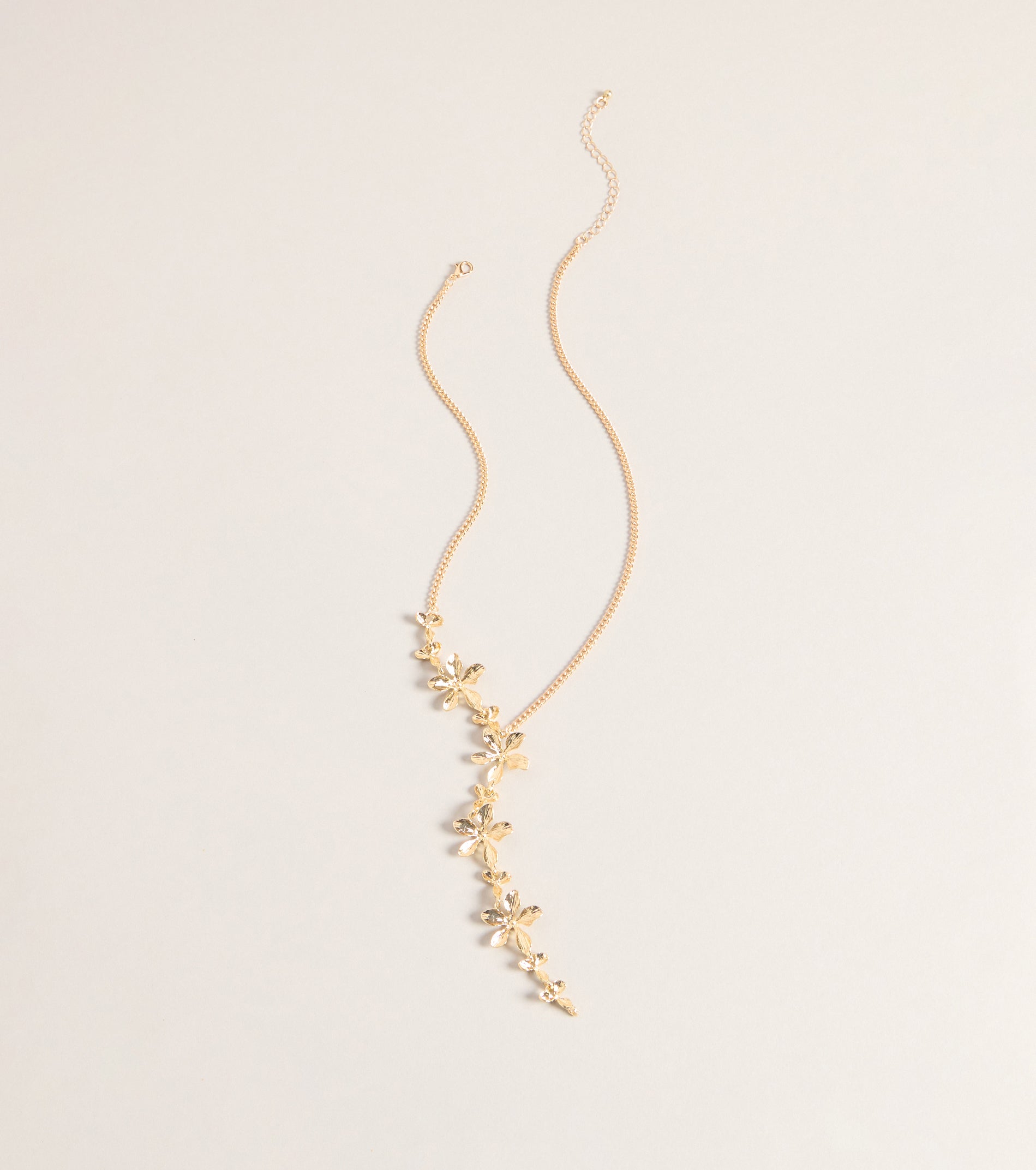 Ocean Air Flower Necklace