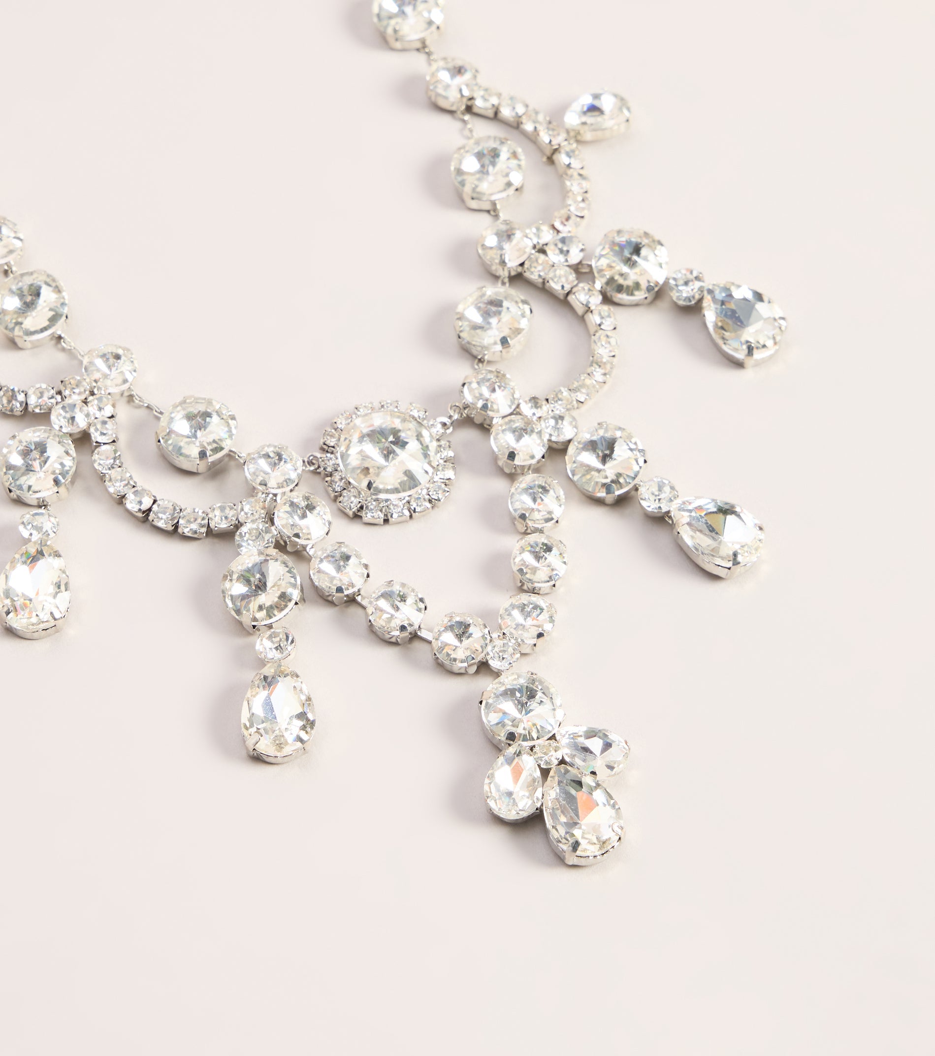 Center Of Attention Rhinestone Necklace