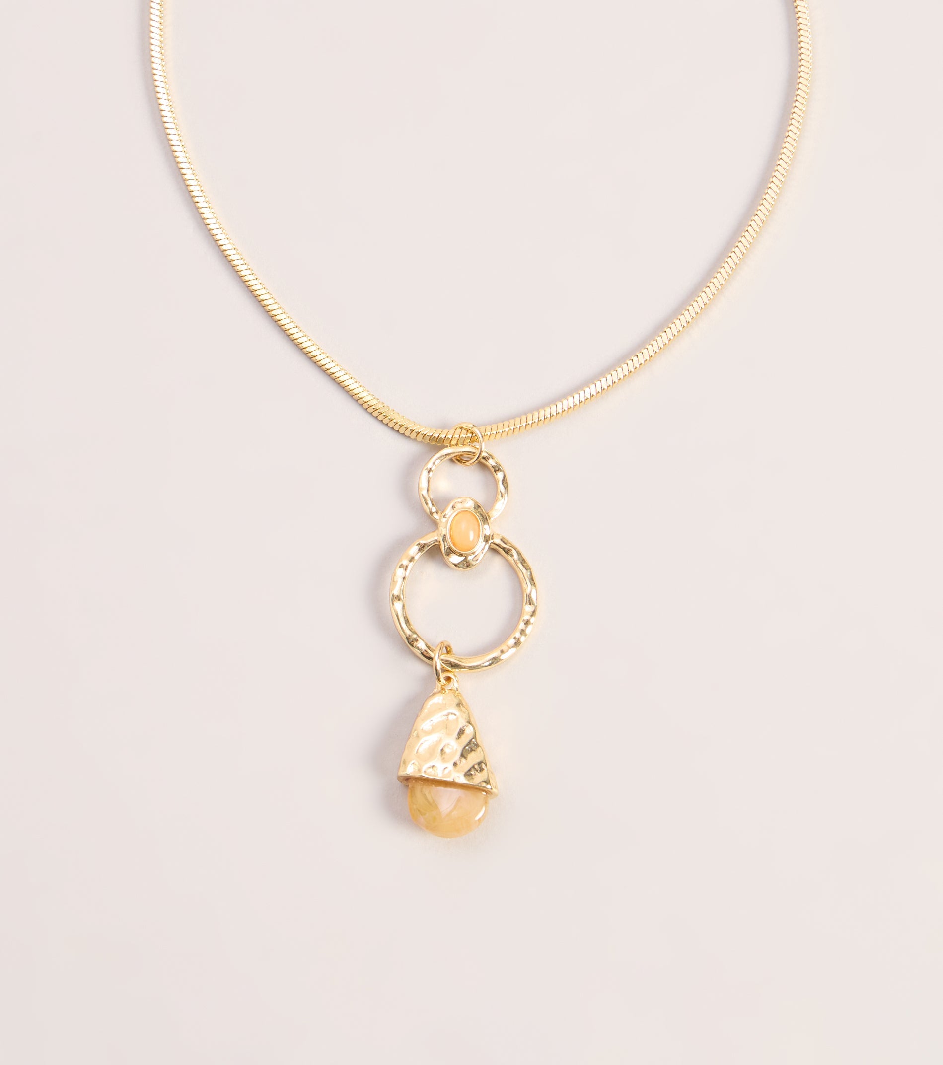 Wander Link Pendant Necklace