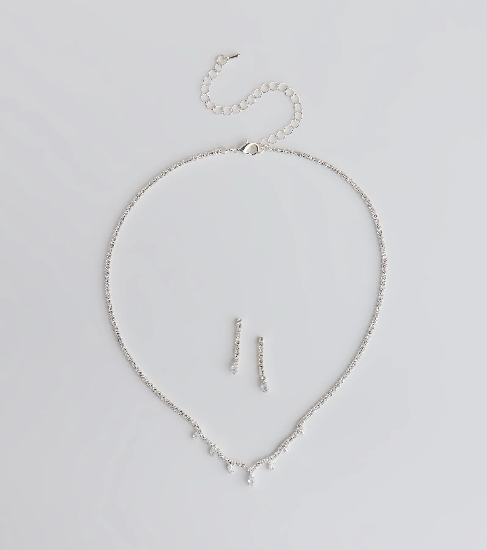 Stunning Pair Necklace And Earrings Set