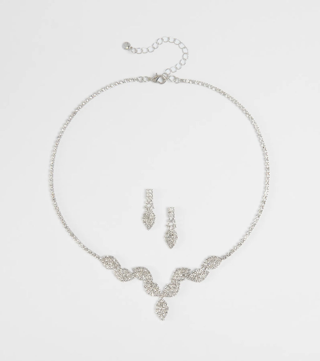 Gorgeous Elegance Necklace And Earrings Set