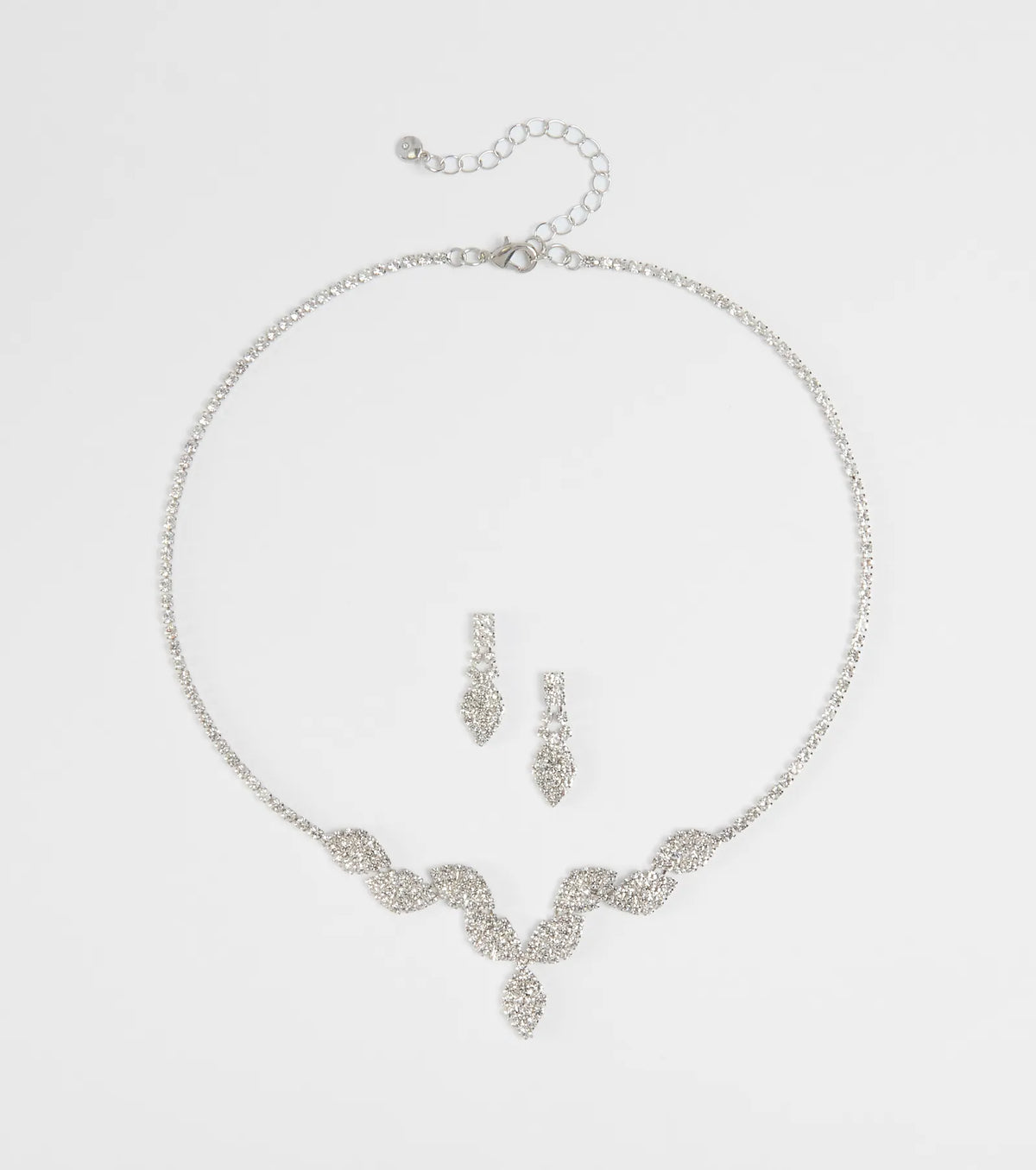 Gorgeous Elegance Necklace And Earrings Set