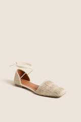 Natural Willa Flat