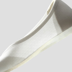 Pointed-Toe Dual-Cushion City Flats (Ecostitch™ Flat Pro)