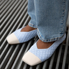 Square-Toe Margot V-Cut Flats (Margot 3.0)