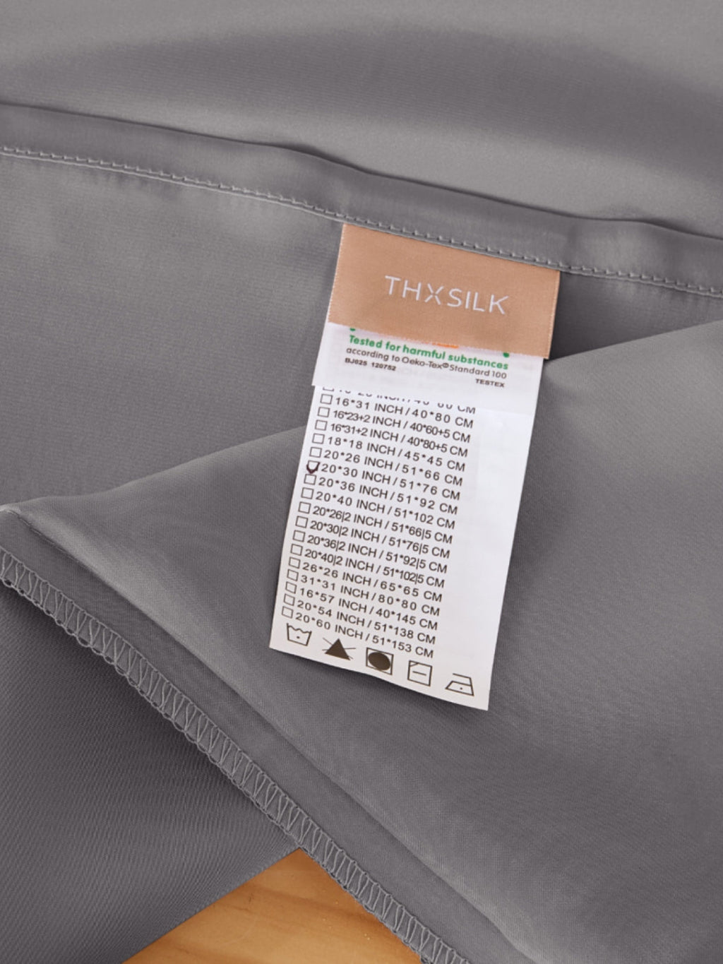 Soft Mulberry Silk Pillowcase with Envelope Closure