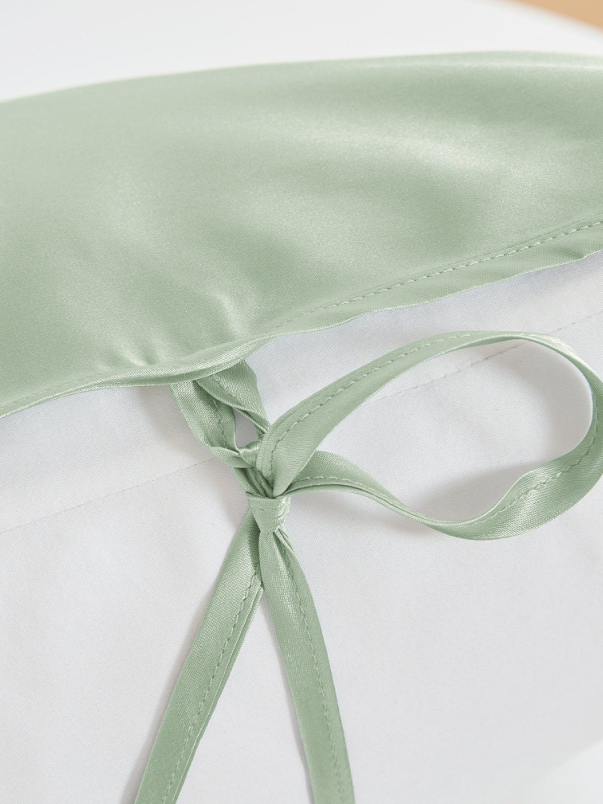 Soft Silk Pillow Cover for Hair & Skin