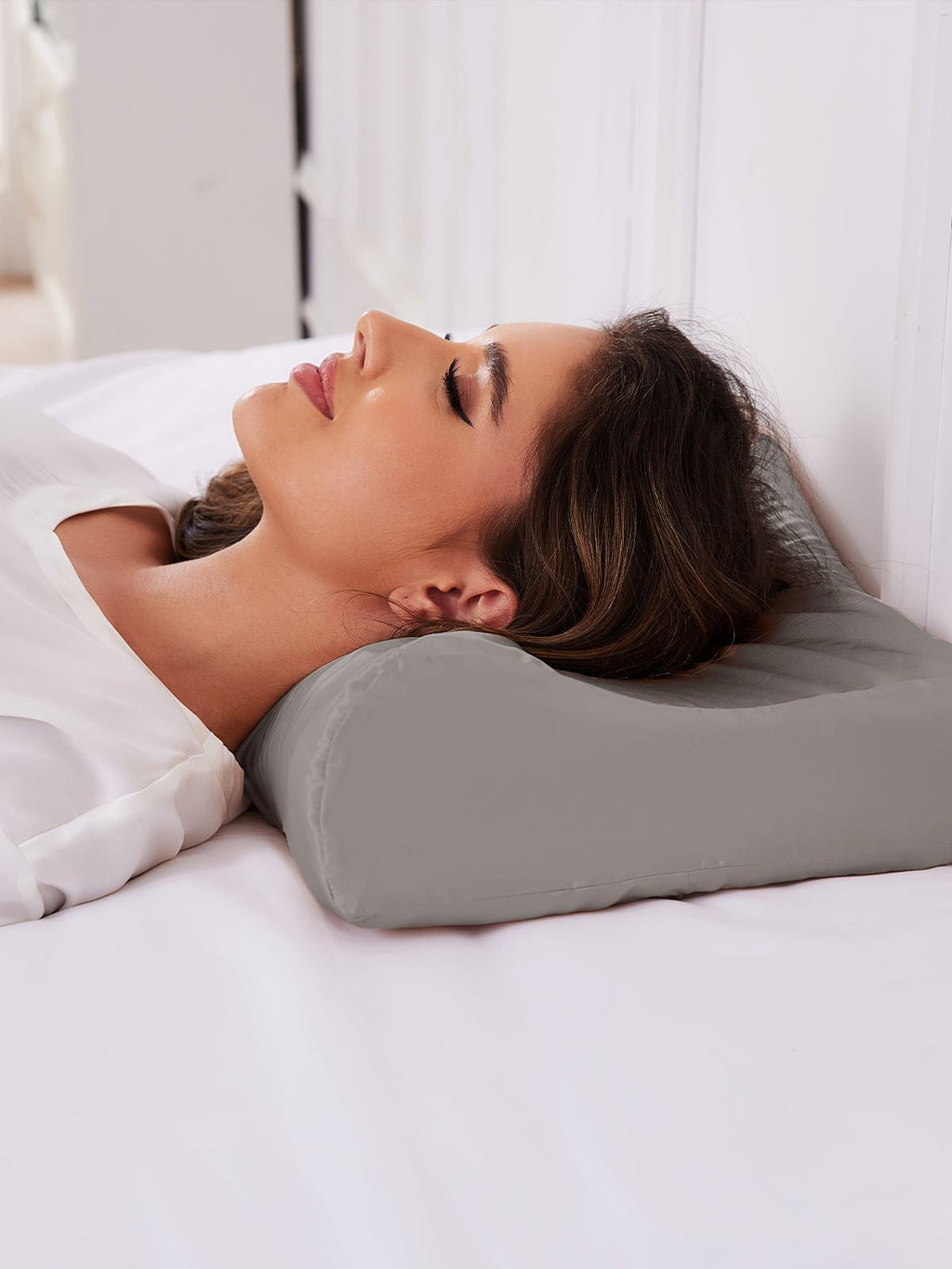 Soft Contour Silk Pillowcase for Memory Foam Pillows