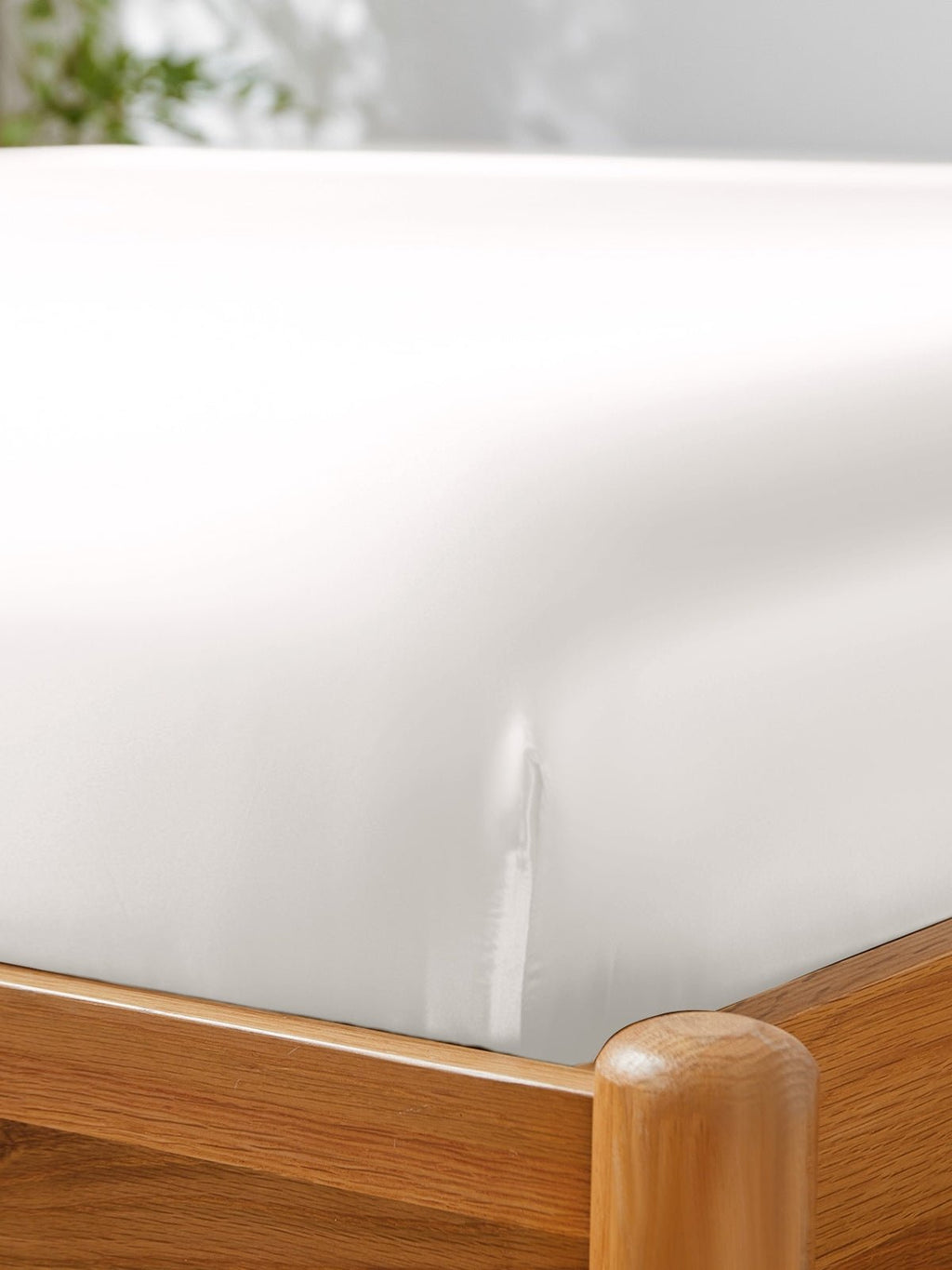 Soft Silk Fitted Sheet Set