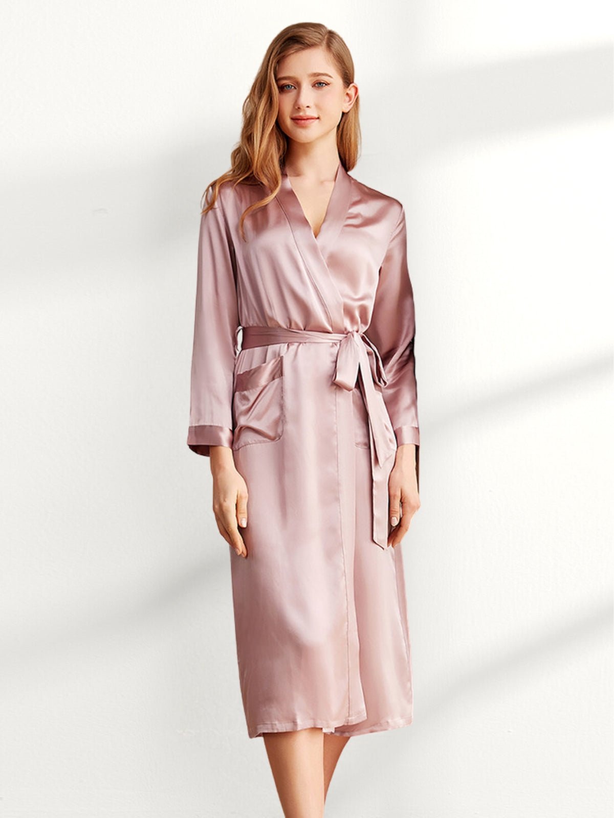 Elegant Mulberry Silk Robe