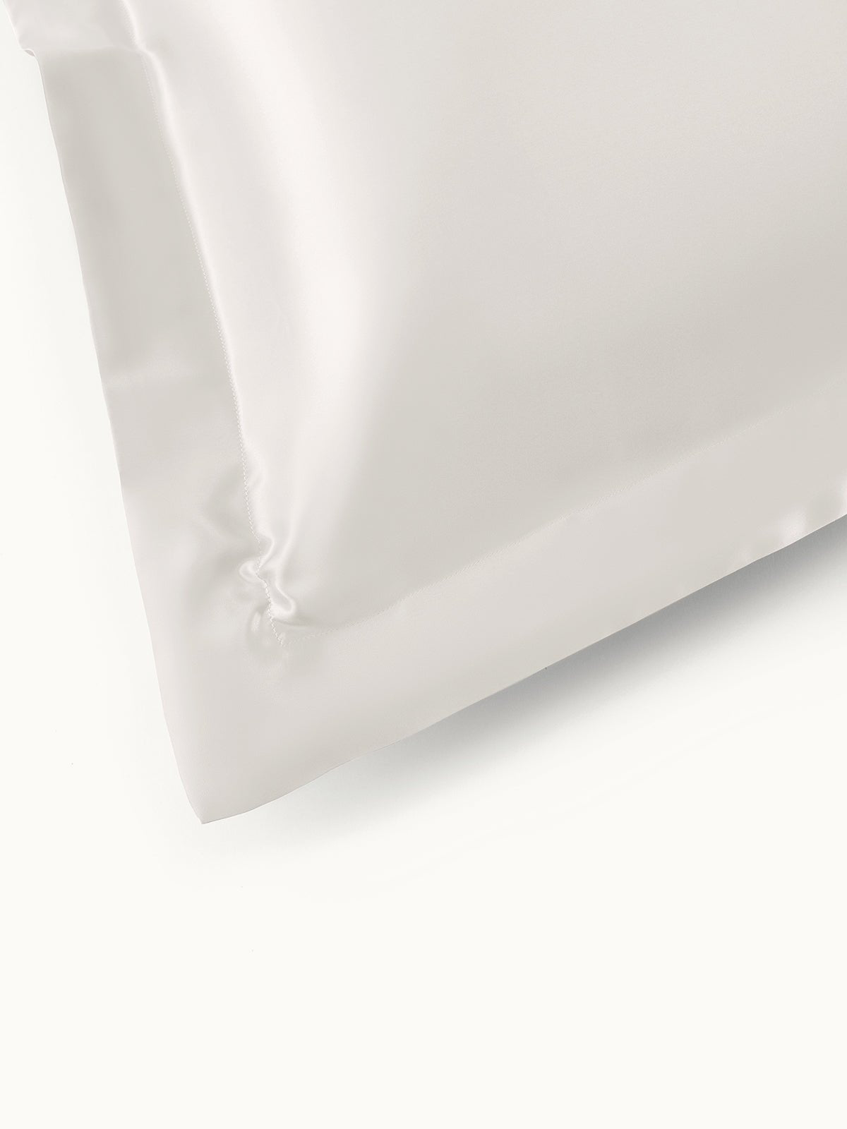Soft Silk Pillow Sham with Envelope Closure