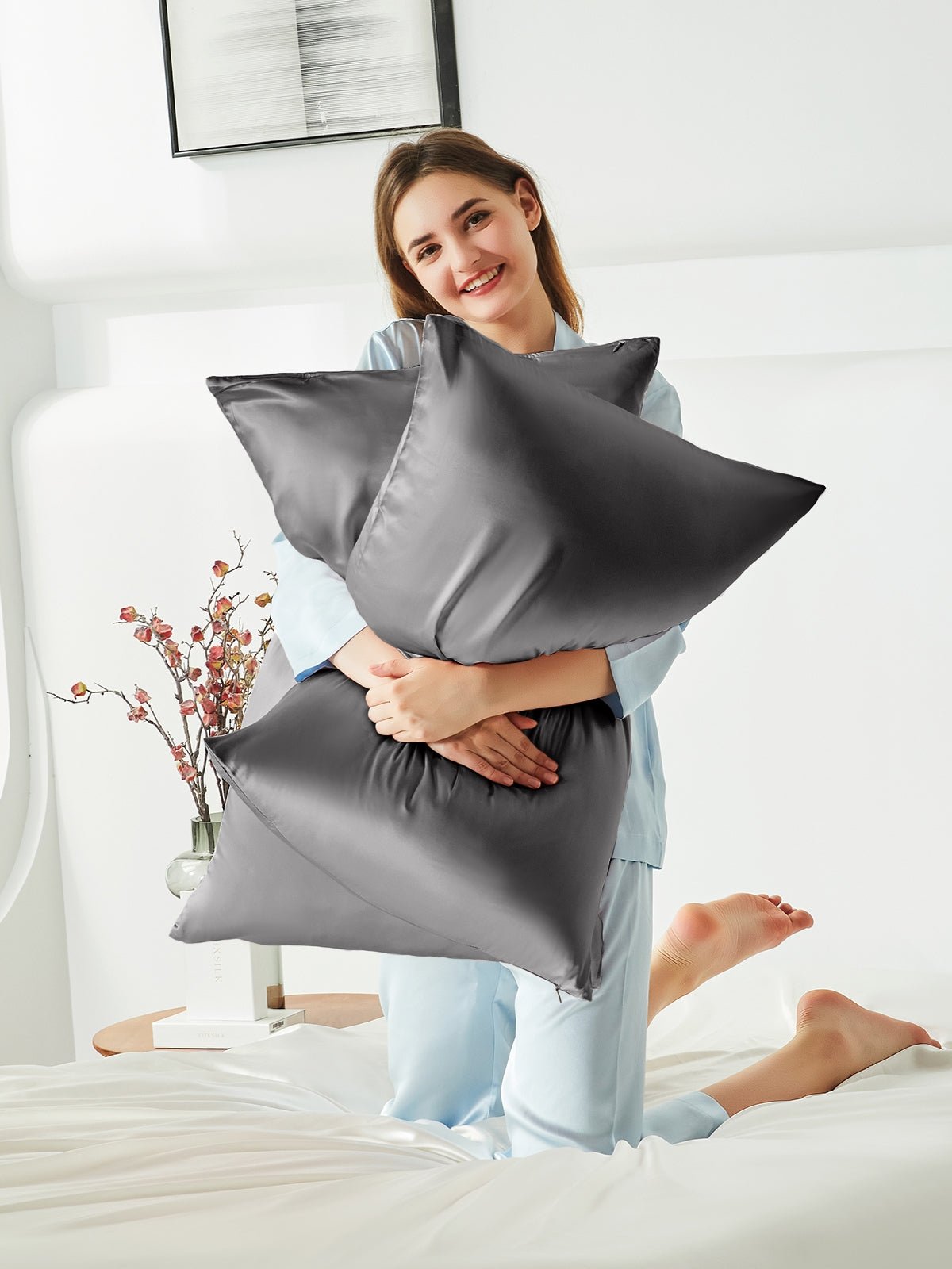 Soft Mulberry Silk Pillowcase with Hidden Zipper