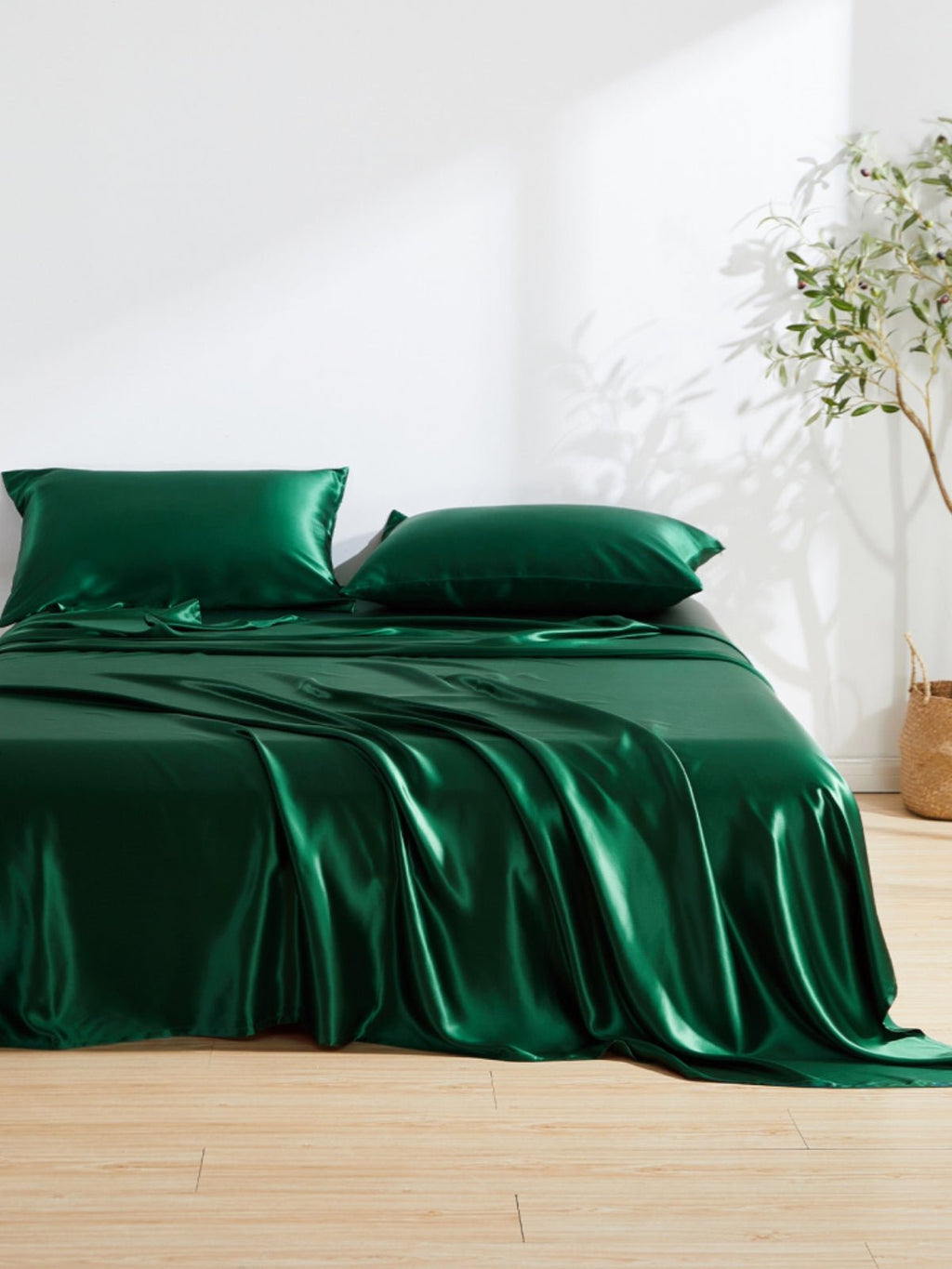 Soft Silk Sheet Set