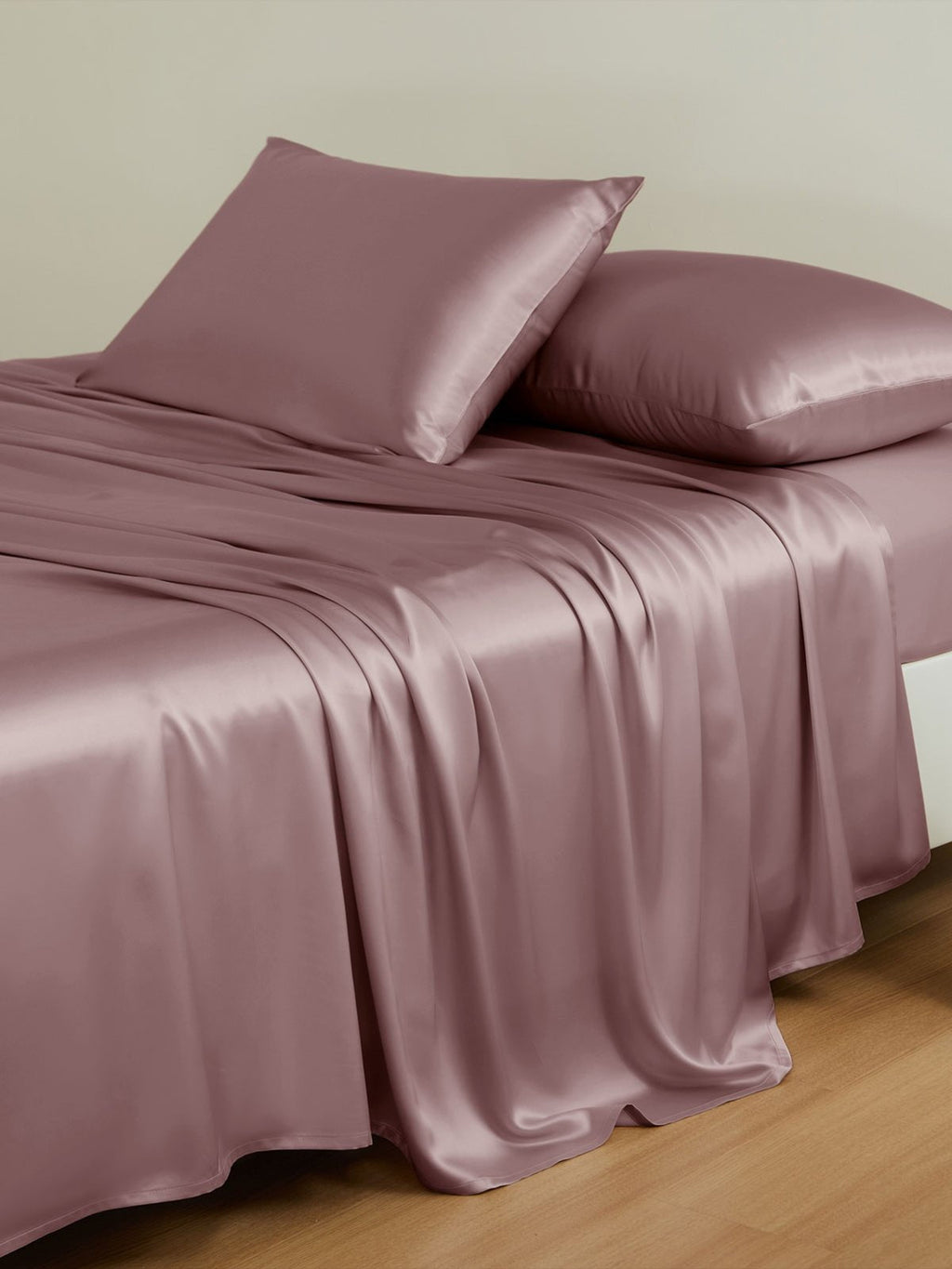 Soft Silk Sheet Set