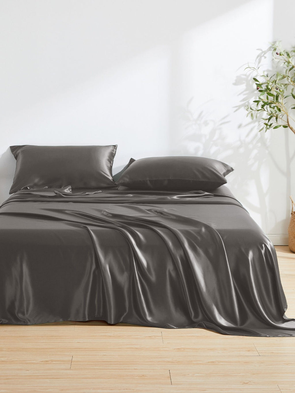 Soft Silk Sheet Set