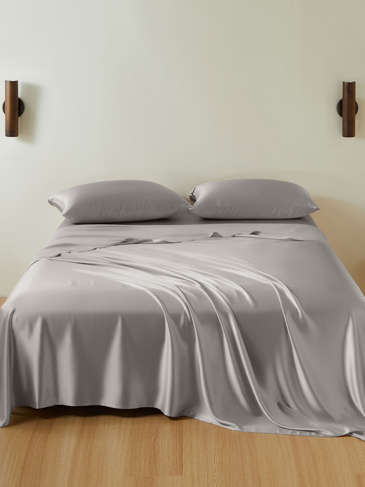 Soft Silk Sheet Set