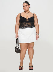 Kerr Lace Top Black Curve