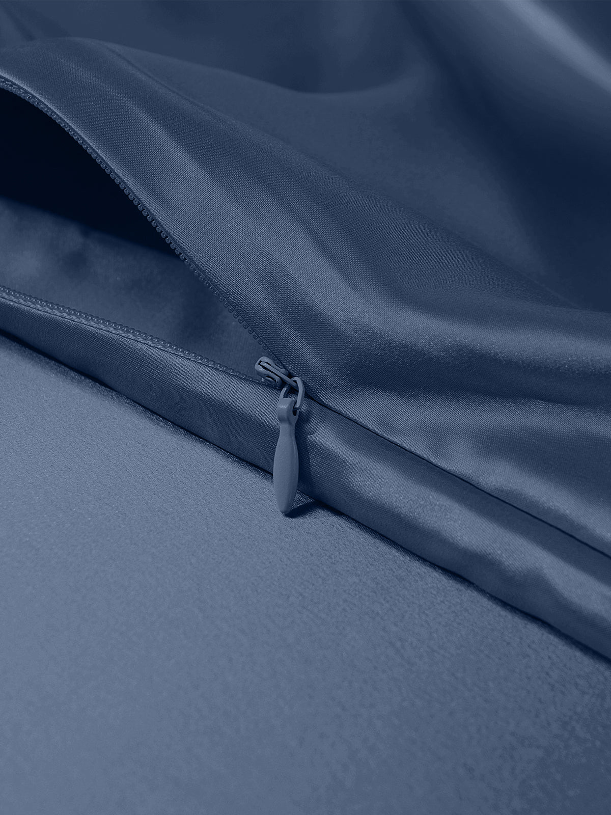 Premium Silk Pillowcase with Hidden Zipper