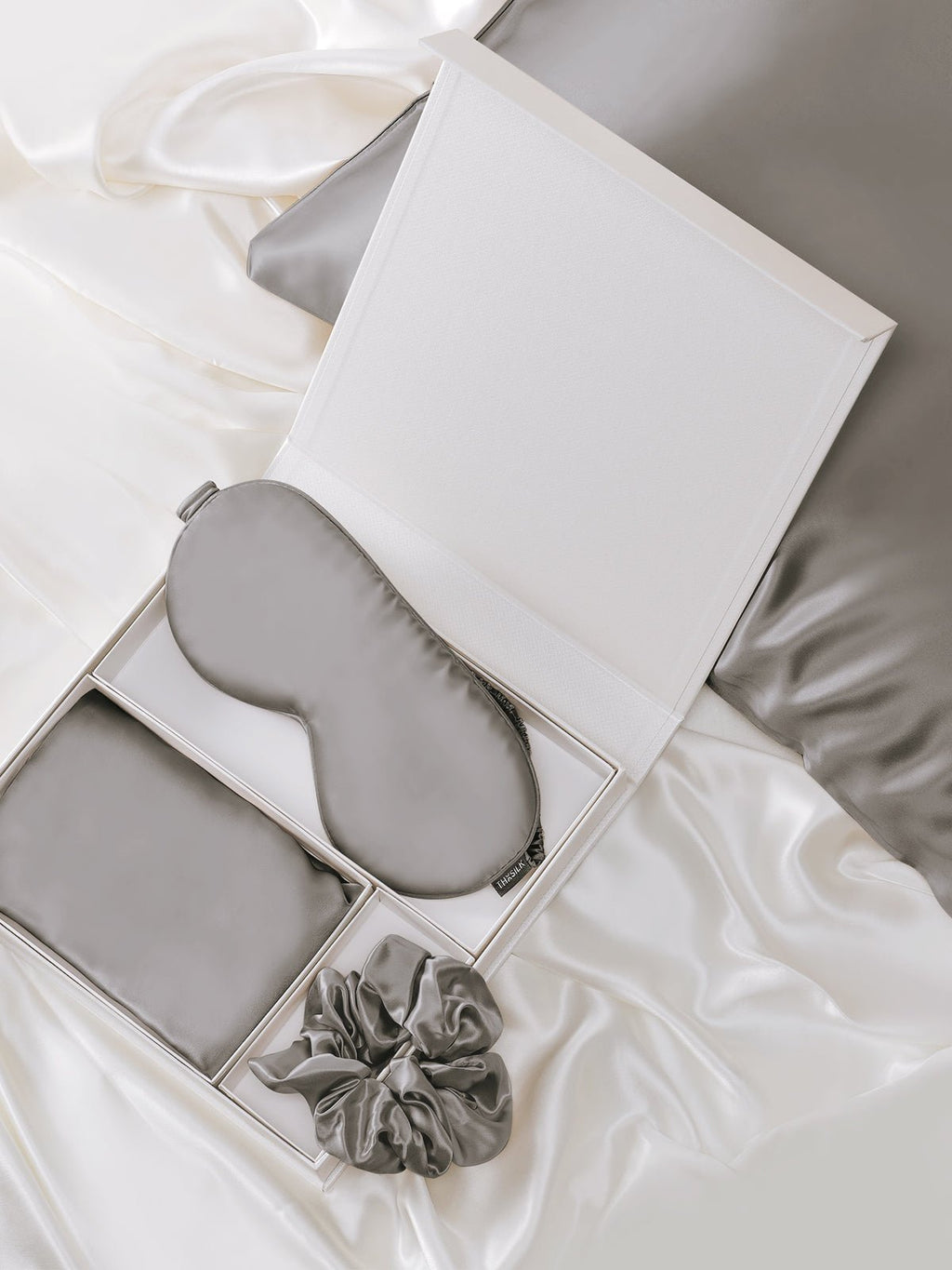 Luxury Silk Pillowcase Sleep Set