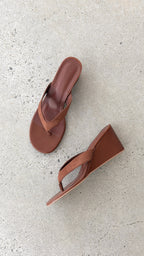 Tiggy Wedge - Pecan Suede