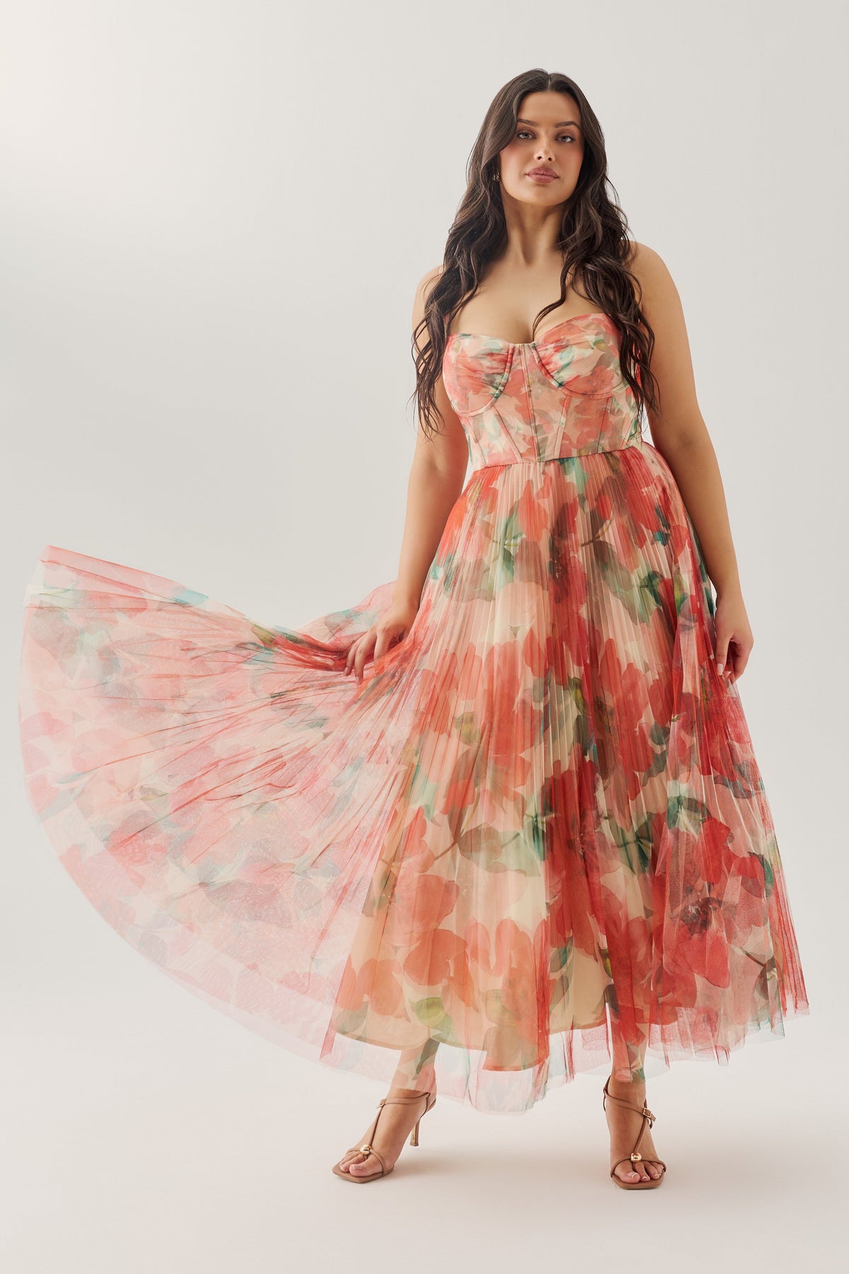 Macclare Gown