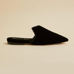 Contessa Verona Black Slippers in Velvet