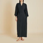 Queenie Black Robe in Silk Crêpe de Chine