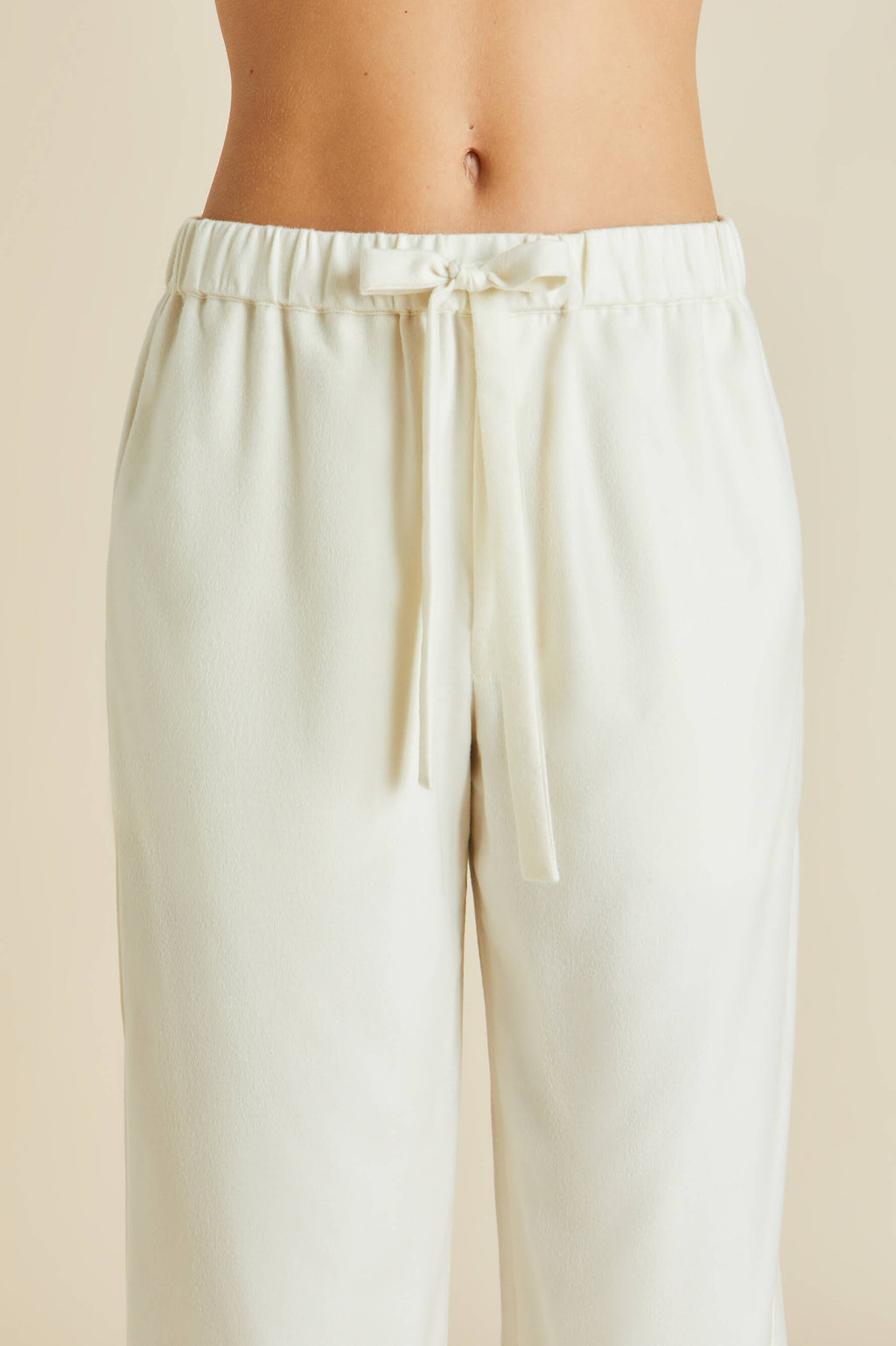 Vanderbilt Aspen Ivory Pajamas in Cashmere