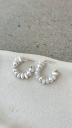 Yasar 18K Gold Pearl Hoop - Gold / Pearl