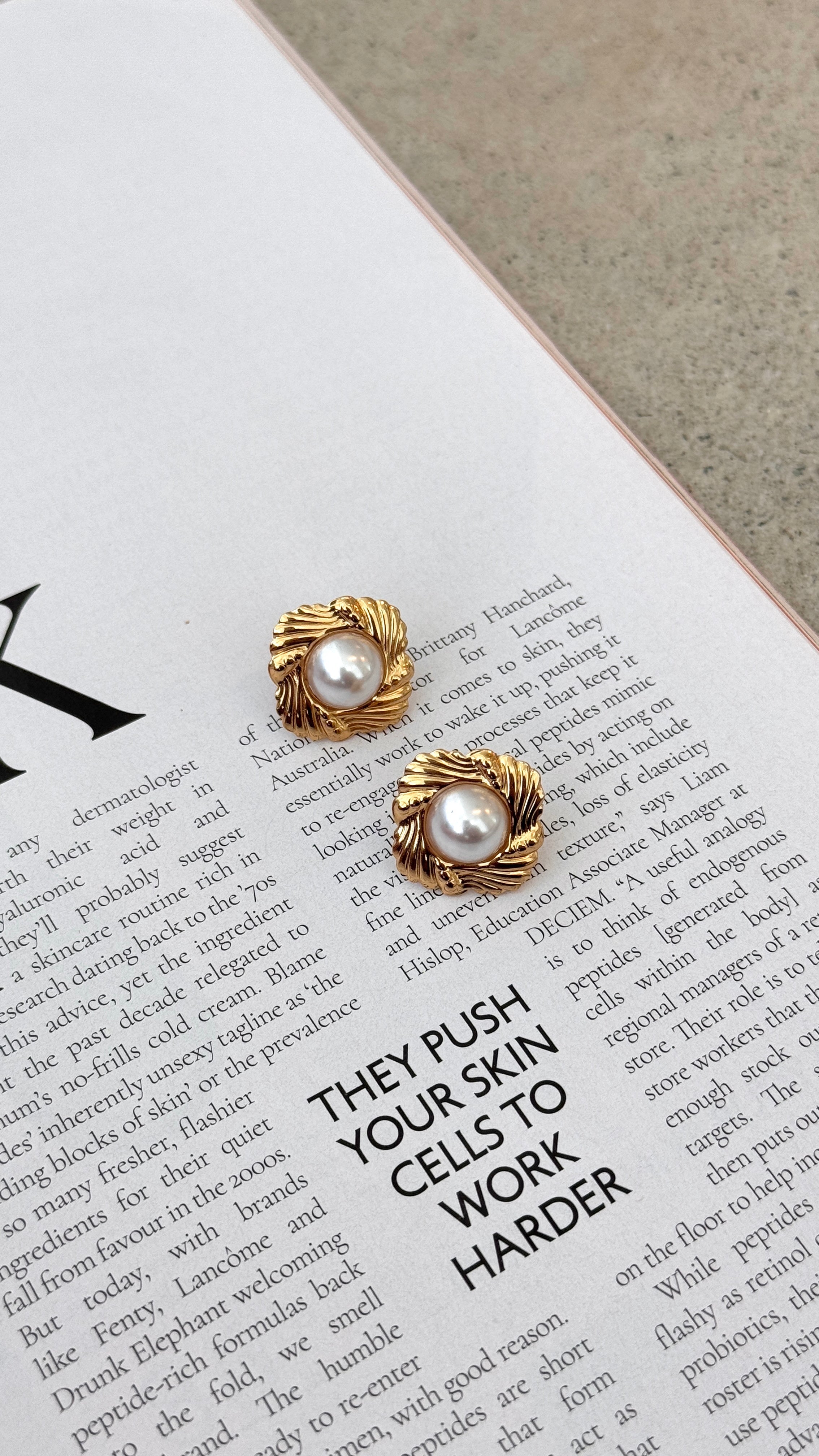 Yasmine 14K Gold Earrings - Gold / Pearl