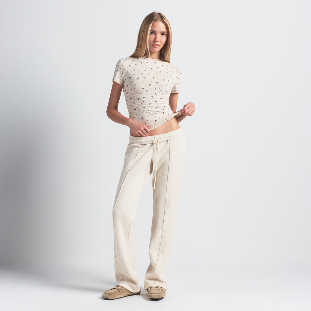 Cotton Jersey T-Shirt - Oatmeal Heather Holly Print