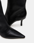 TRUCE BLACK LEATHER