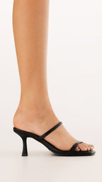 Urmi Heel - Black