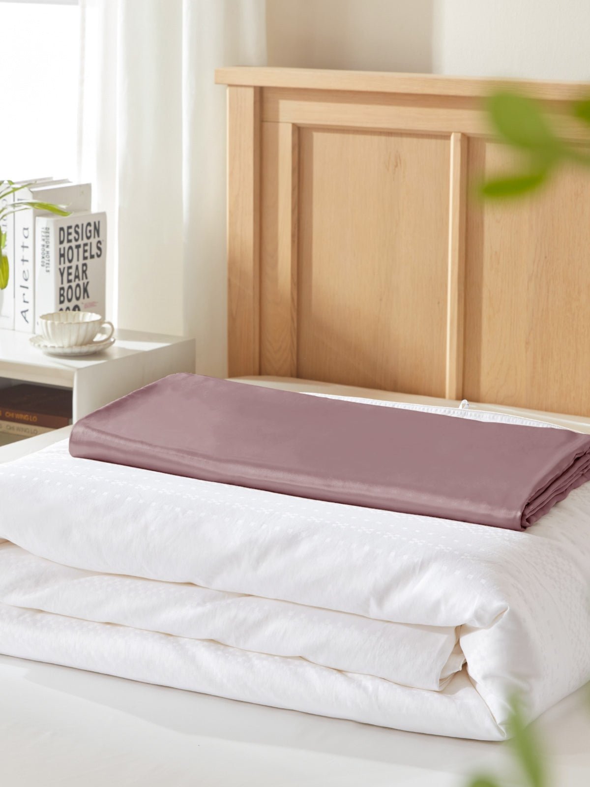 Luxury Silk Comforter Set All Season Bedding