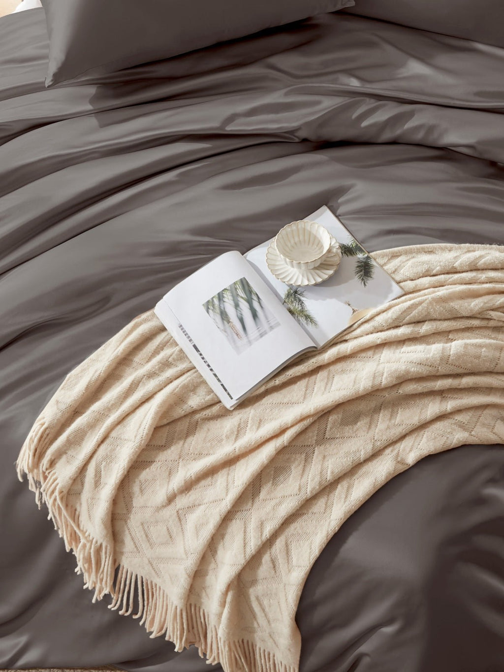 Luxury Silk Comforter Set All Season Bedding