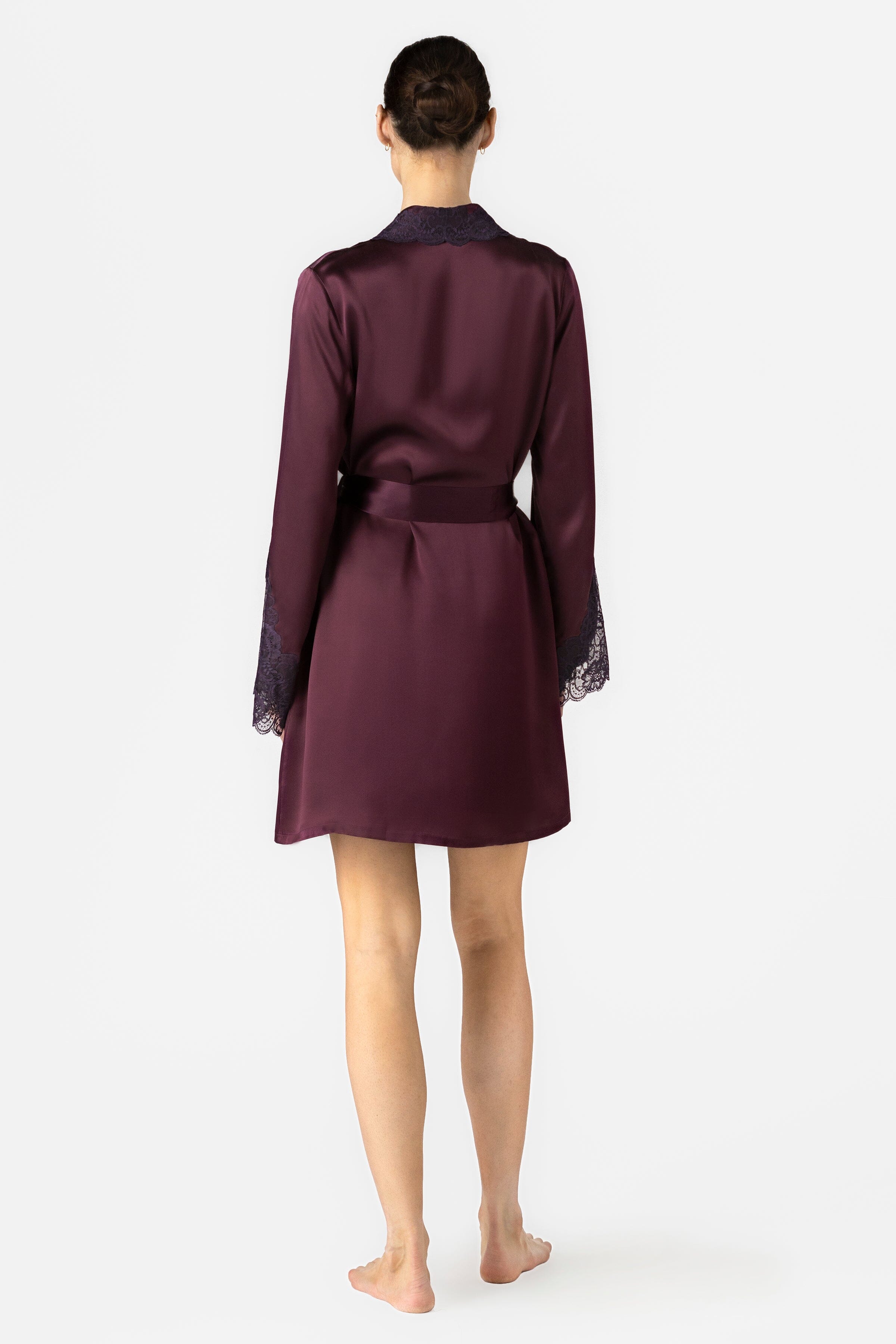 Arden Lush Shawl-collar Short Silk Robe
