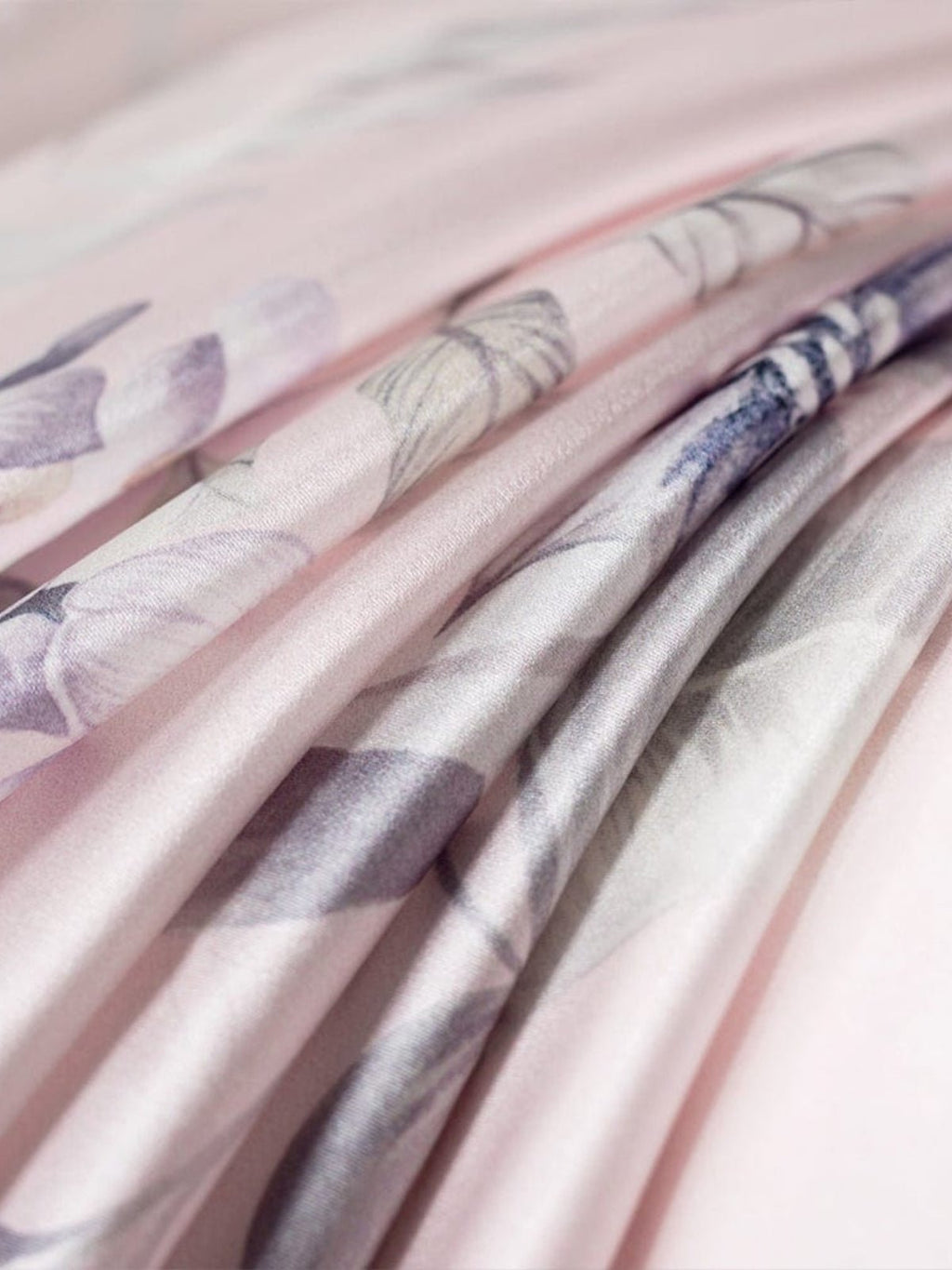 Luxury Floral Mulberry Silk Blanket