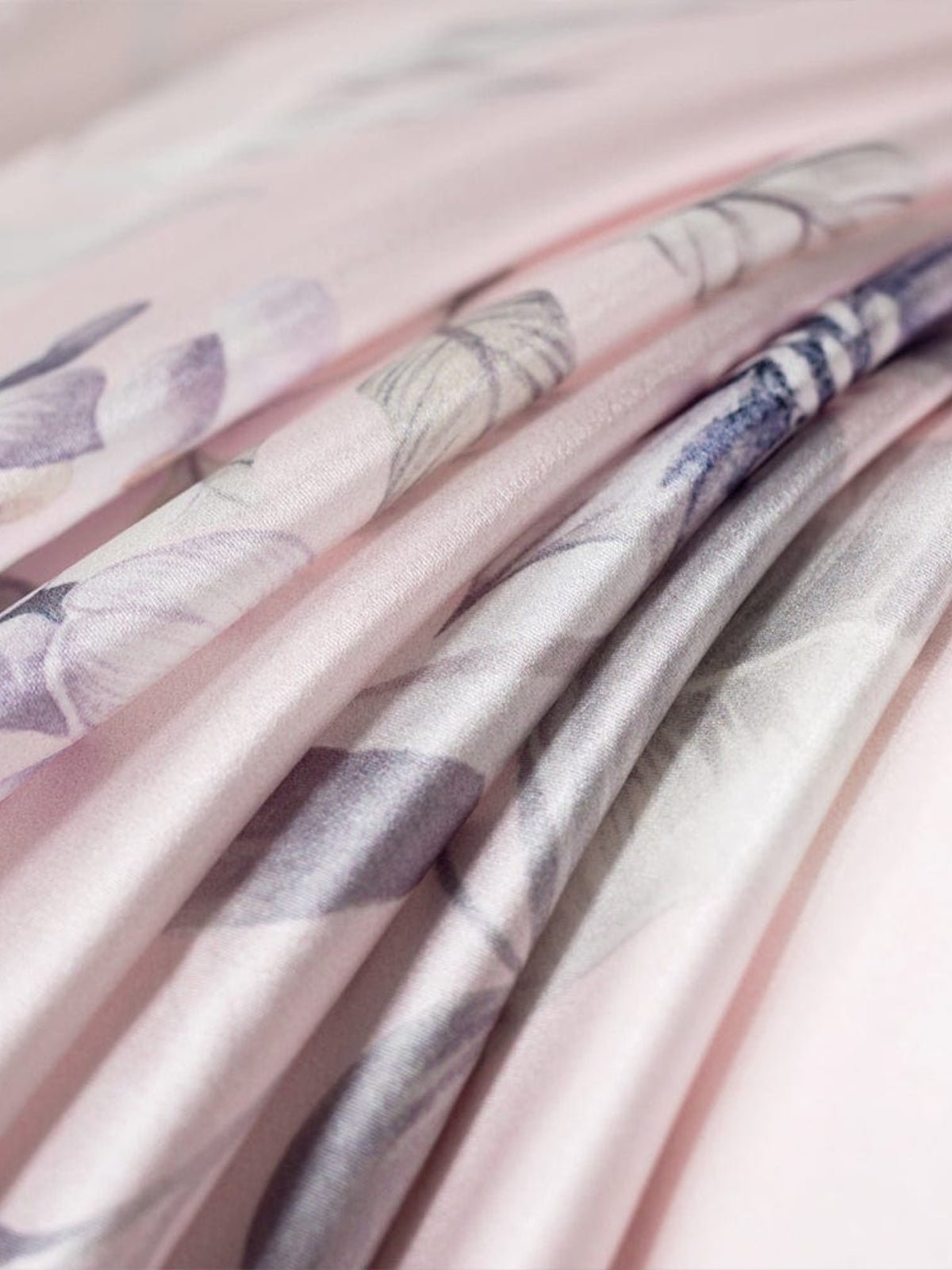Luxury Floral Mulberry Silk Blanket