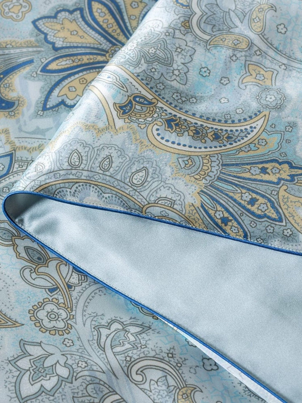 Luxury Floral Mulberry Silk Blanket