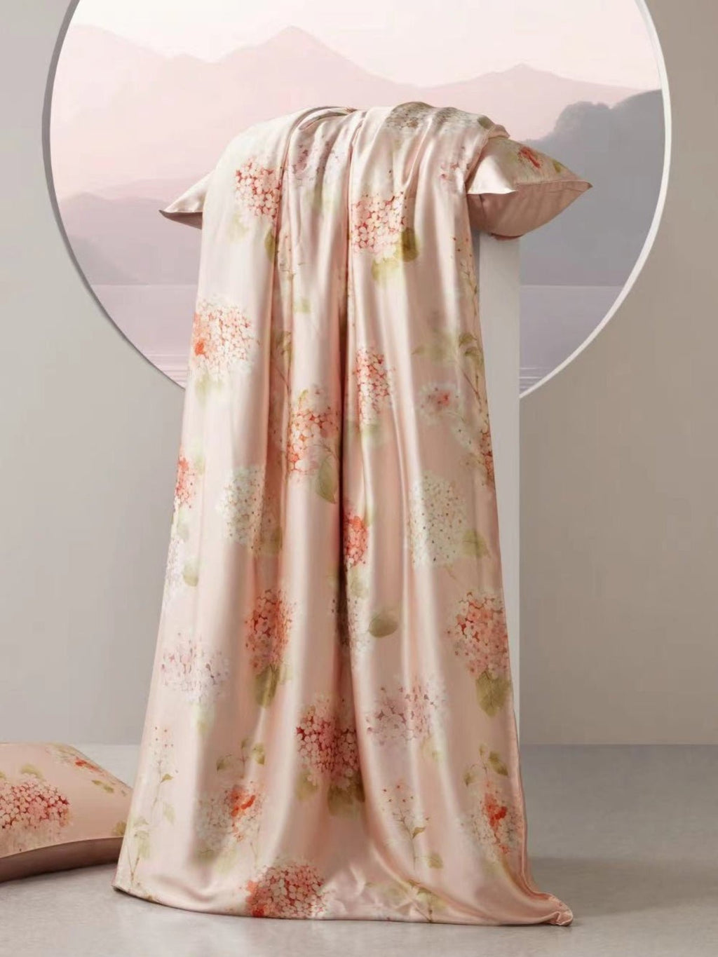Luxury Floral Mulberry Silk Blanket