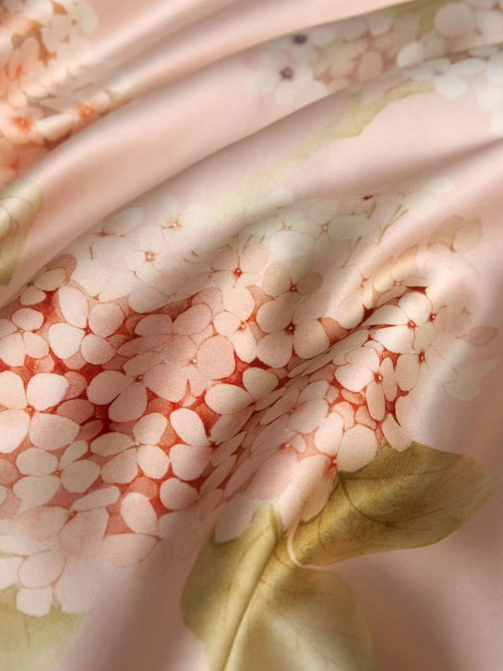 Luxury Floral Mulberry Silk Blanket