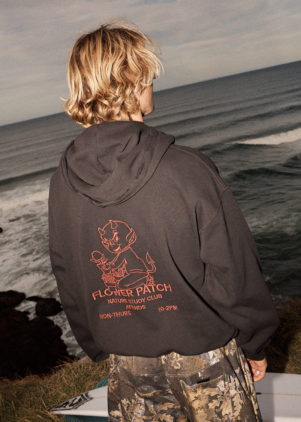 AFENDS Mens Flower Patch - Boxy Zip Hood - Stone Black